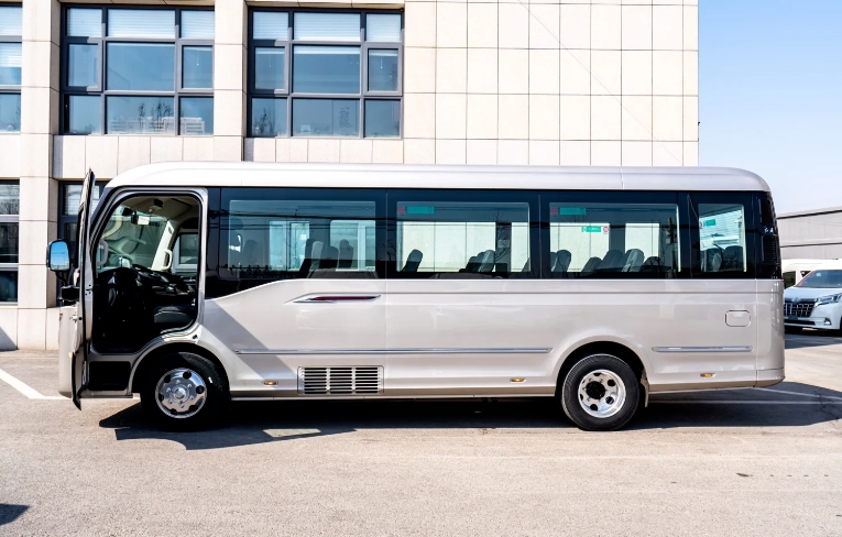 北京中巴車租賃